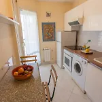 Lejlighed Grand 2p Climatise, Terrasse, Parking, Centre Menton, Commerces & Plages A Pied - Fr-1-196-189