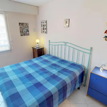 Grand 2p Climatise, Terrasse, Parking, Centre Menton, Commerces & Plages A Pied - Fr-1-196-189 Ментона